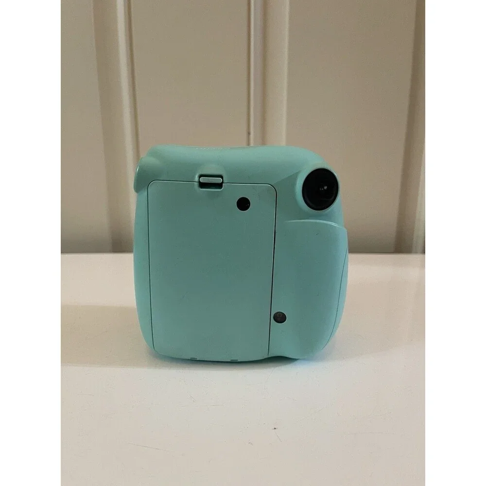 Fujifilm Instax Mini 7 Plus Seafoam Green Camera Instant Camera WORKS TESTED
